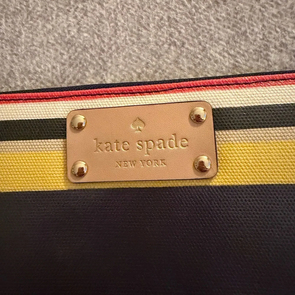 Kate Spade Multicolor wallet